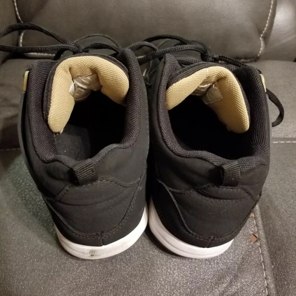 Shaq Black/Gray Athletic Basketball Shoes size 5.5 - Picture 6 of 7